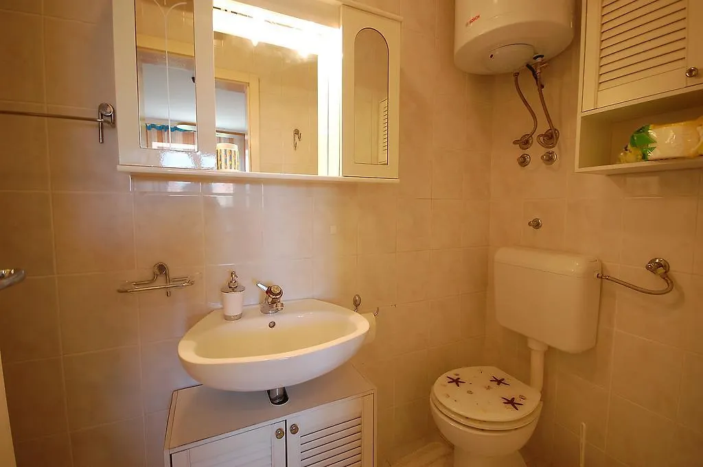Apartment Amalia Malinska